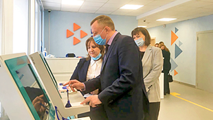В Новосибирске открылся первый кадровый центр «Работа России»